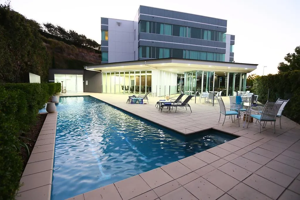 Springfield Lakes Boutique Hotel 5*, Springfield Lakes