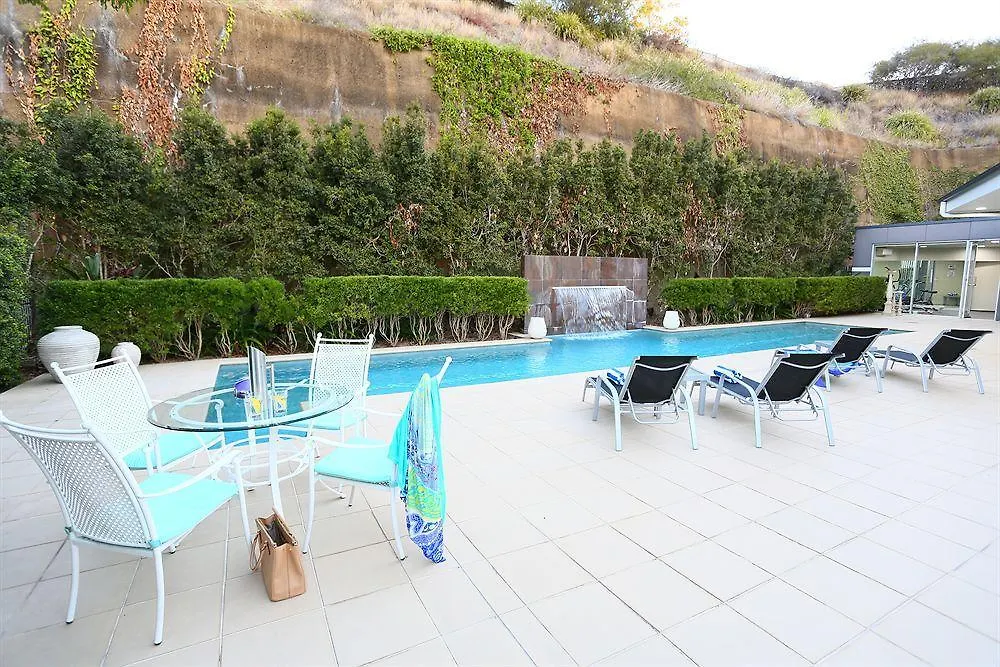 *****  Springfield Lakes Boutique Hotel Australia