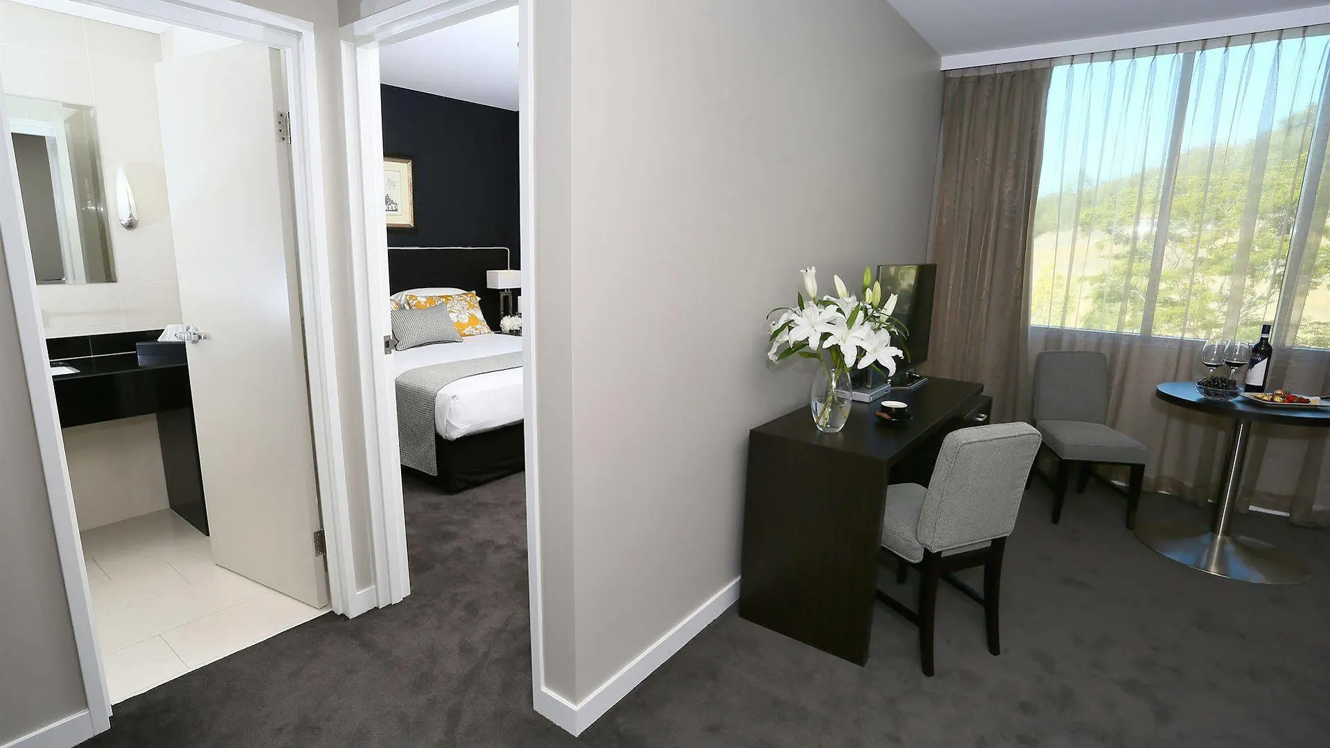 Springfield Lakes Boutique Hotel  Springfield Lakes